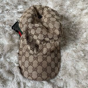 COPY - Classic Gucci baseball cap